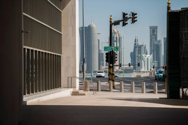 Doha Qatar Aprile 2022 Vedute Del Traffico Dello Skyline Doha — Foto Stock