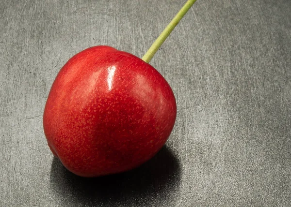 Fresh Cherry Photographed Dark Background — Stock Photo, Image