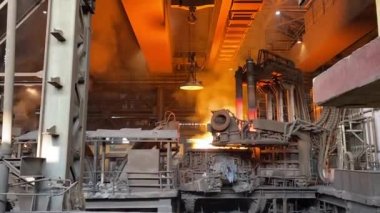 Metalürjik bitki, metalin erimesi.