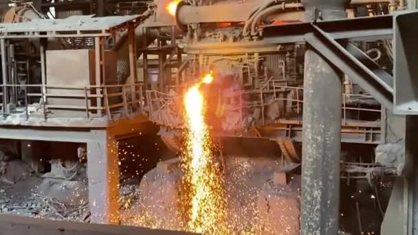 Metallurgical Plant Remelting Metal — 비디오