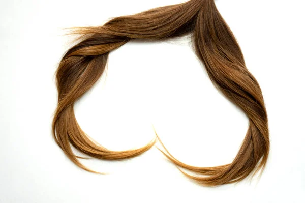 Srdce Přírodních Vlasů Bílém Pozadí Zdravé Vlasy Koncept Srdce Tvaru — Stock fotografie
