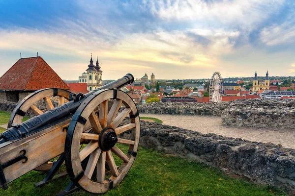 Eğer Macaristan 'ın şatodan havadan görünüşü bir top ile .