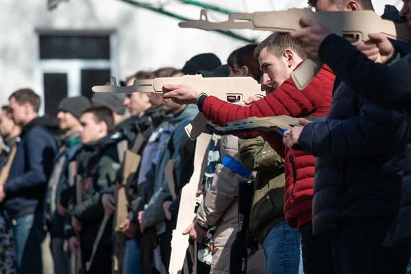 Iwano Frankiwsk Ukraine März 2022 Militärübungen Für Die Zivilbevölkerung — kostenloses Stockfoto