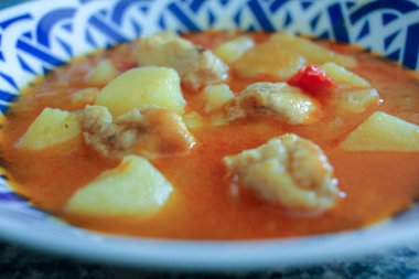 Marmitako, Bask ülkesinden gelen bir yemek türüdür. Çok sağlıklı.