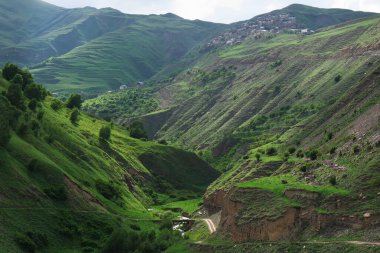 Dağların güzel manzarası