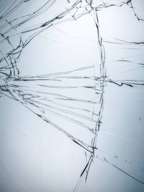 Seçici odak görüntü kırık araba ön cam üzerinde bir araba kazasından içinde--dan fotoğraf çekmek.