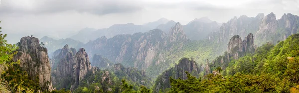 黄山市著名的全景山景 猴观海 — 图库照片