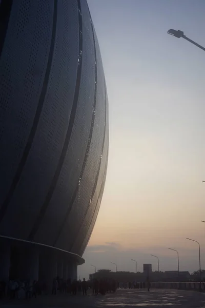 Idul FItri 'nin Jakarta Uluslararası Stadyumu' nda (JIS) jakarta namazından önceki sabah atmosferi