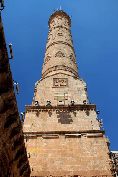 View Top Ornate Minaret Mardin Grand Mosque Street Historic Part — Foto de Stock