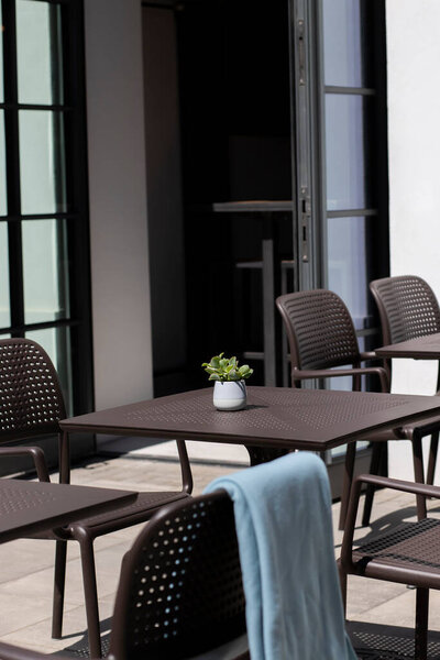 интерьер гостиной в ресторане