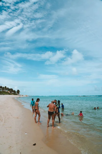 Brazil Alagoas 2021 January 21St Group Tourists Enjoying Calm Sea — Foto de Stock
