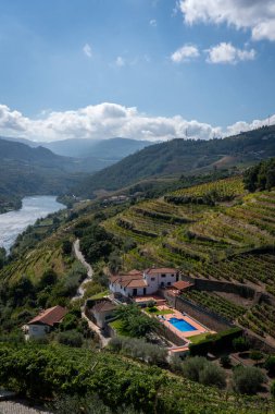Nice traditional house/hotel with an amazing view of the Douro river in northern Portugal