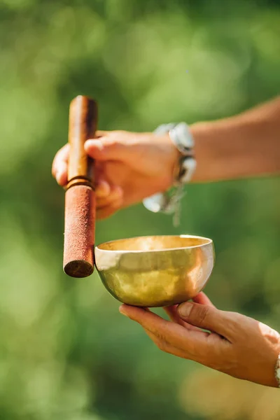 Hands Woman Playing Tibetan Singing Bowl Nature — Stock Photo, Image