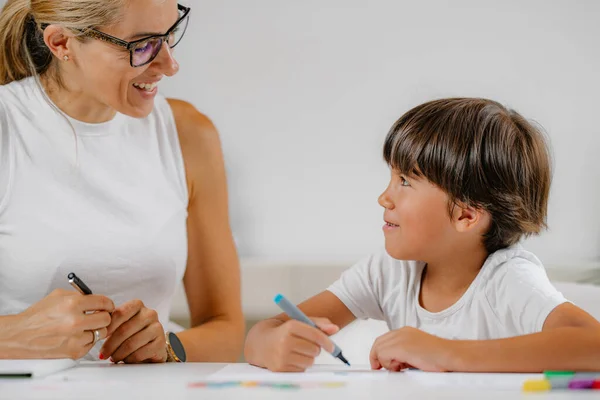 Formas Para Colorear Para Niños Una Prueba Evaluación Preescolar — Foto de Stock