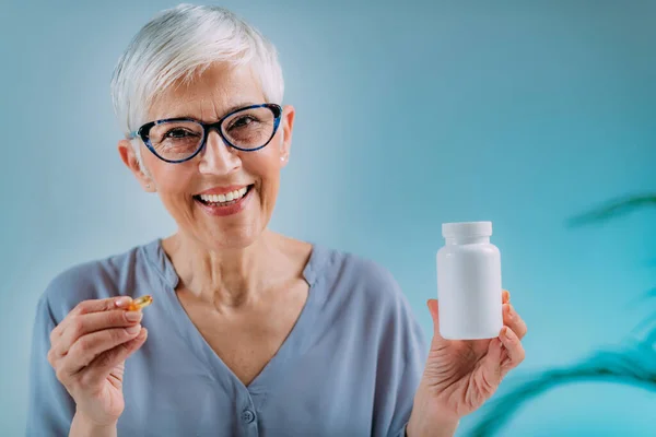 Suplementy Dla Seniorów Blank White Pill Container — Zdjęcie stockowe
