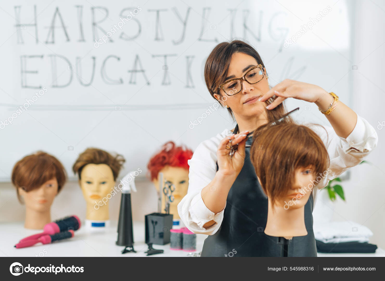 Hair style training institute