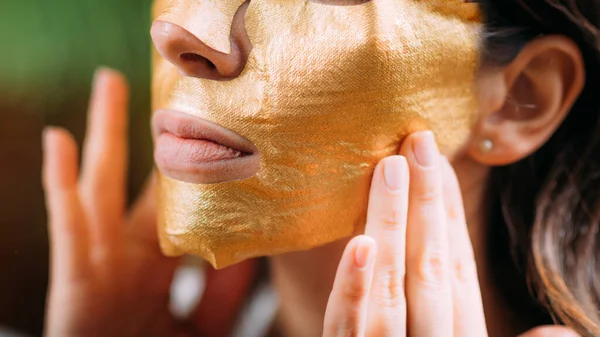 Woman Golden Aging Face Mask — Photo