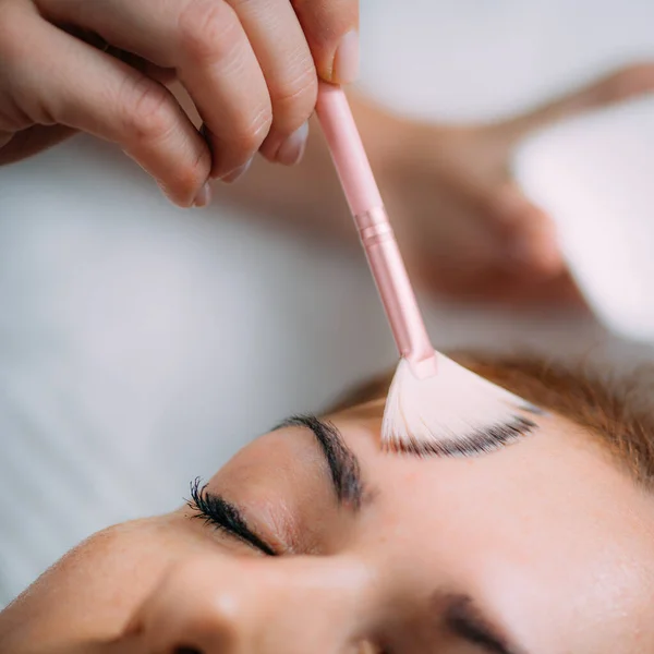 Chemical Peeling Facial Beauty Treatment — Foto Stock