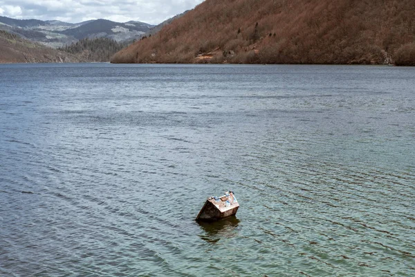 Krásné Umělé Horské Jezero Zlatar Srbsku Ideální Pro Rybaření Koupání — Stock fotografie