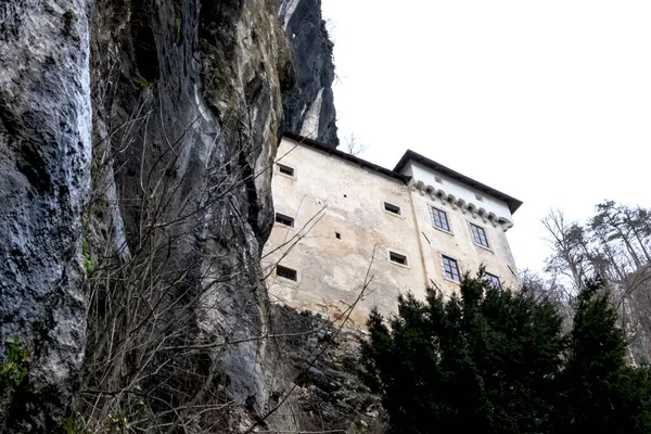 Esterno Del Castello Montagna Predjama Slovenia Predjamski Zamak — Foto Stock