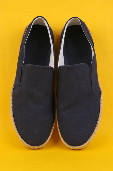 Espadrilles Pour Hommes Sur Fond Jaune Chaussures Été Pour Hommes — Photo