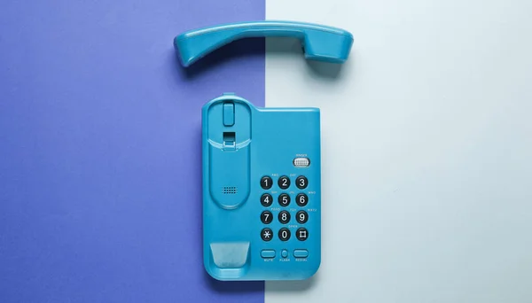 Drahtloses Bürotelefon Mit Hörer Auf Violettgrauem Hintergrund Ansicht Von Oben — Stockfoto