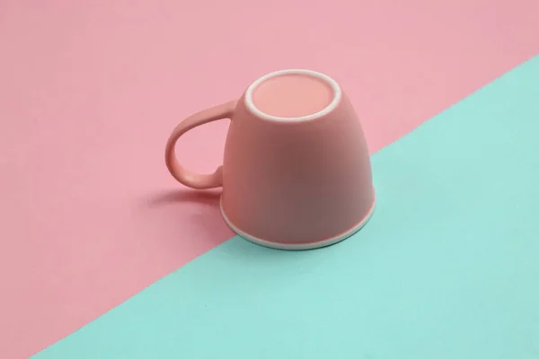 Coupe Inversée Sur Fond Pastel Bleu Rose Mise Page Minimale — Photo