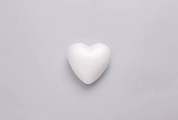 Белое Объемное Сердце Сером Фоне — стоковое фото