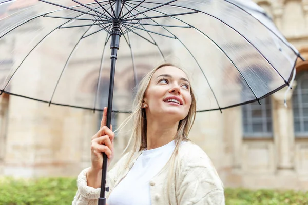 Portrait Cute Smiling Woman Transparent Umbrella City Lifestyle — Stockfoto