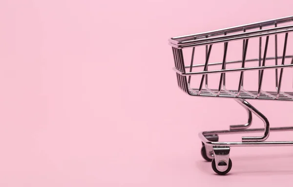 Fragmento Carrito Compras Miniatura Sobre Fondo Rosa — Foto de Stock