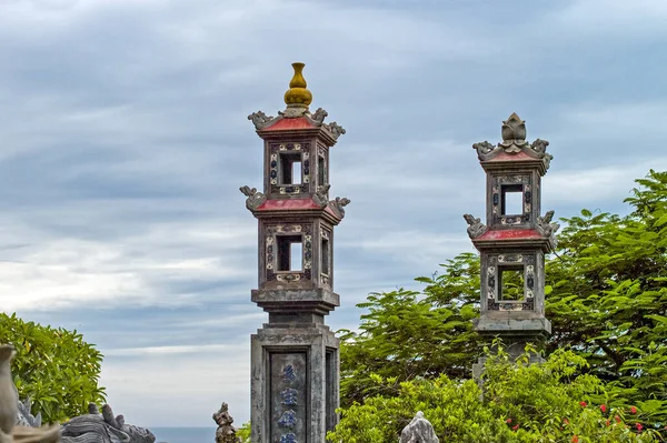 Vietnam Danang Ancient Lamps Garden Temple Marble Mountain — стокове фото