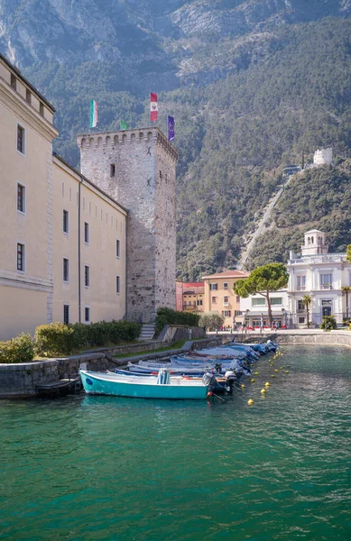 Riva Del Garda Італія Березня 2022 Водяний Рів Оточує Рокку — стокове фото