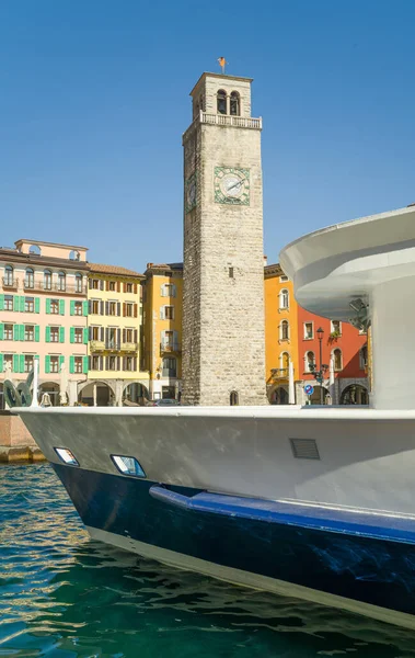 Riva Del Garda Italy Ancient Apponale Tower Seen Lake Passenger — Photo