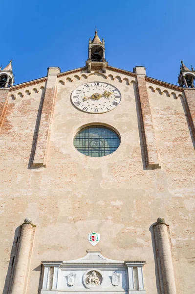 Italië Montagnana Uitzicht Naar Boven Gevel Van Kathedraal Van Santa — Stockfoto