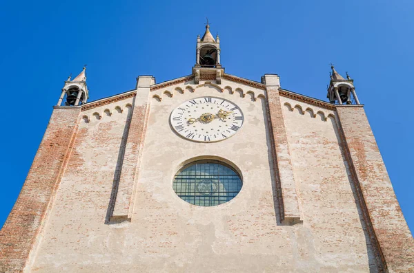 Italië Montagnana Uitzicht Naar Boven Gevel Van Kathedraal Van Santa — Stockfoto