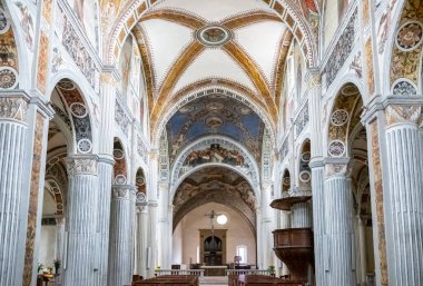 Bobbio, İtalya - 24 Mayıs 2018 San Colombano Manastırı