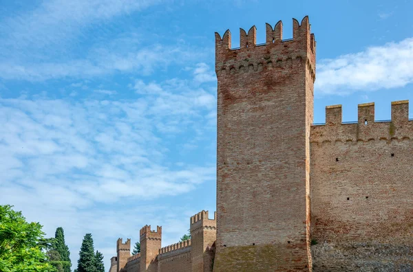 Ιταλία Gradara Θέα Των Τειχών Γύρω Από Μεσαιωνικό Χωριό — Φωτογραφία Αρχείου