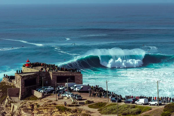 Grandes Ondas Nazaré Portugal Ondas Oceano Atlântico Portugal Ondas Para — Fotografia de Stock