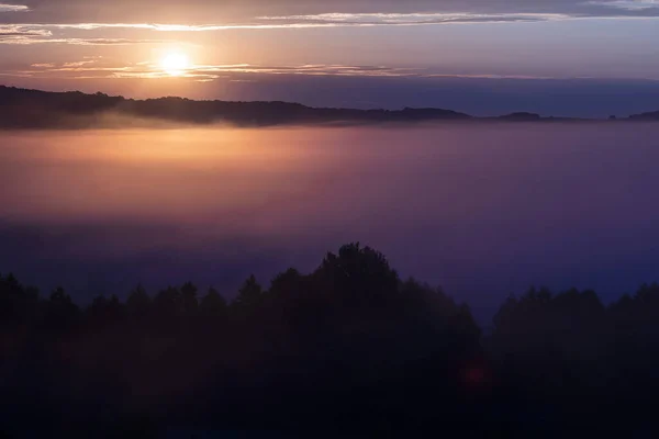 Foggy Matin Sur Steppe Rivière Aube Dans Brouillard — Photo