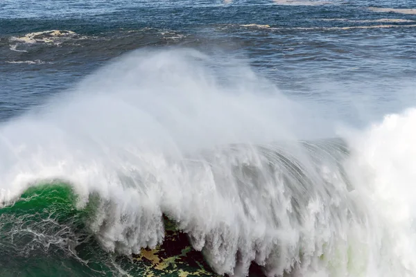 Movimento Turvo Água Nas Ondas Oceano Atlântico — Fotografia de Stock