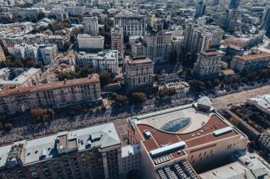 Ukrayna 'nın başkenti Kreshatik, Kreshatik' in merkez caddesindeki yüksek bir manzaraya sahip olan Kyiv şehridir. Ukrayna 'nın Bağımsızlık Günü Tatili.
