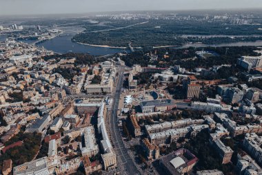 Ukrayna 'nın başkenti Kreshatik, Kreshatik' in merkez caddesindeki yüksek bir manzaraya sahip olan Kyiv şehridir. Ukrayna 'nın Bağımsızlık Günü Tatili.