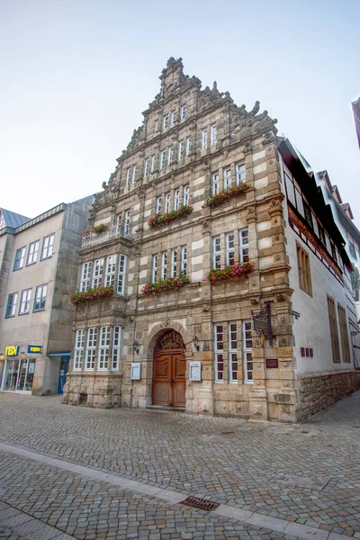 Hameln Dolna Saksonia Niemcy 2021 Ulica Starego Miasta Domami Muru — Zdjęcie stockowe