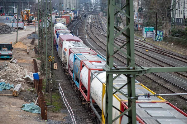 Bonn Nrw Německo 2021 Nákladní Vlak Projíždí Kolejemi Bonnu Nedaleko — Stock fotografie