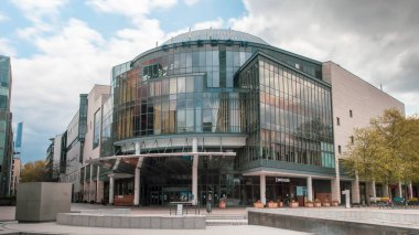 Köln, NRW, Almanya, 05 03 2021, Cinedom Binası, Mediapark 'ta kapalı sinema