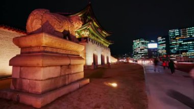 Güzel Zaman atlaması Singapur şehrinin ufuk çizgisi