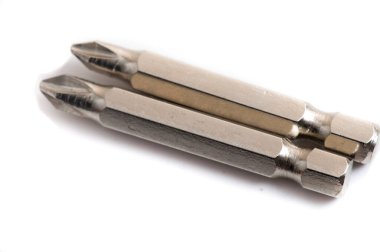 Beyaz arkaplanda izole edilmiş elektrikli tornavida için profesyonel inşaat aracı metal yuvası bit başlığı