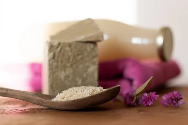 Ev yapımı çamaşır, Marsilya rendelenmiş sabun, DIY, kendin yap, sıfır atık, çevre dostu, çamaşır ve temizlik için doğal ürün.