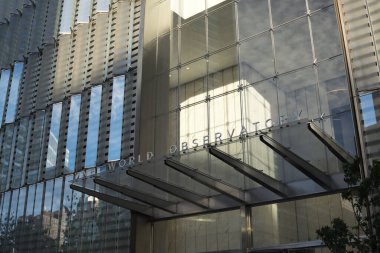 NEW YORK - CIRCA SEPTEMBER, 2017: One World Observatory 'deki 360 derecelik manzara bir turist mıknatısı