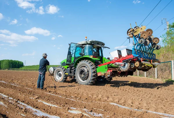 Mechanized Agricultural Sowing Spring — Fotografia de Stock